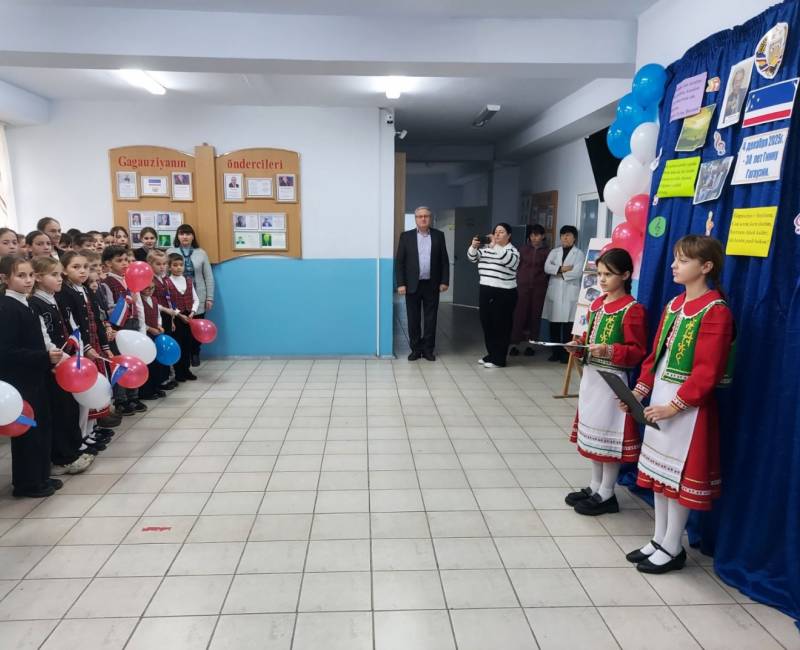30 ЛЕТ ГИМНУ ГАГАУЗИИ: патриотическая акция прошла в школах и детских садах автономии