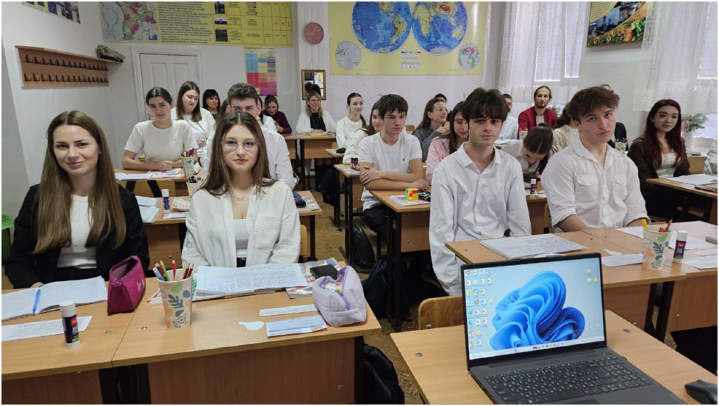 ПРОФЕССИОНАЛЬНЫЙ ДИАЛОГ: итоги регионального объединения учителей иностранных языков