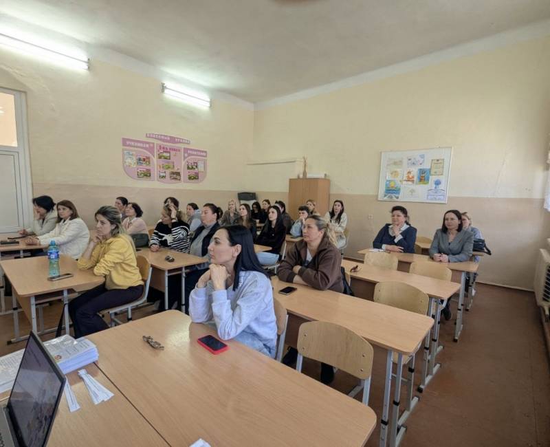 РАЗВИТИЕ ИНКЛЮЗИВНОГО ОБРАЗОВАНИЯ ЧЕРЕЗ ПАРТНЁРСТВО ШКОЛЫ И СЕМЬИ ОБСУДИЛИ В ЛИЦЕЕ ИМ. А. ДОЛЖНЕНКО