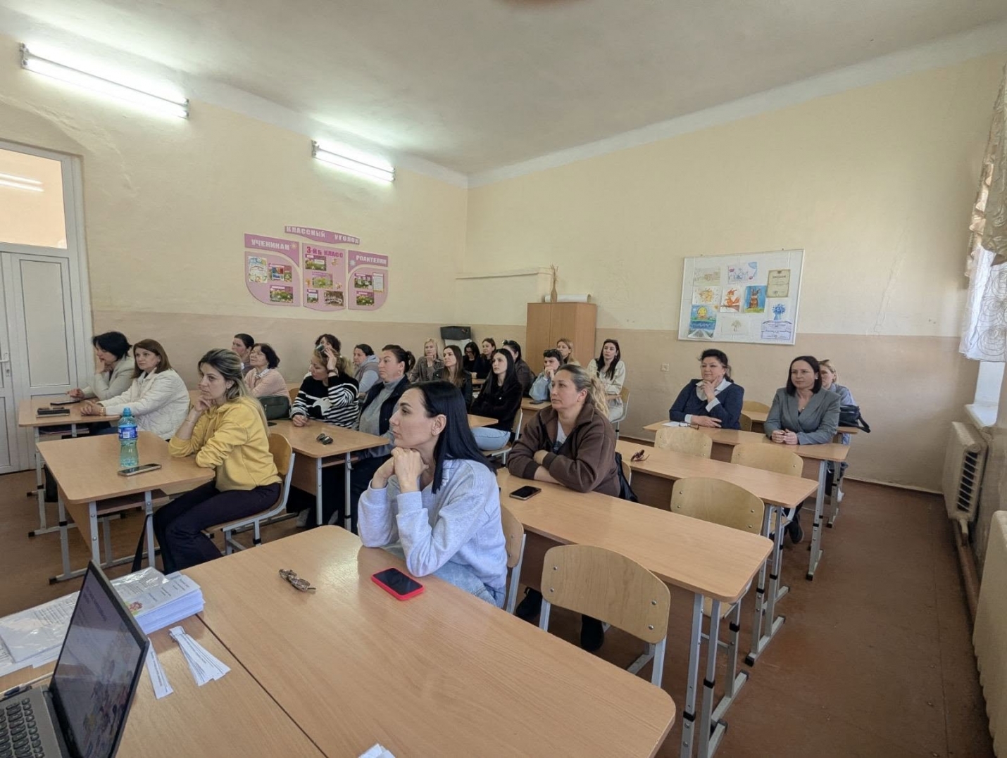 РАЗВИТИЕ ИНКЛЮЗИВНОГО ОБРАЗОВАНИЯ ЧЕРЕЗ ПАРТНЁРСТВО ШКОЛЫ И СЕМЬИ ОБСУДИЛИ В ЛИЦЕЕ ИМ. А. ДОЛЖНЕНКО