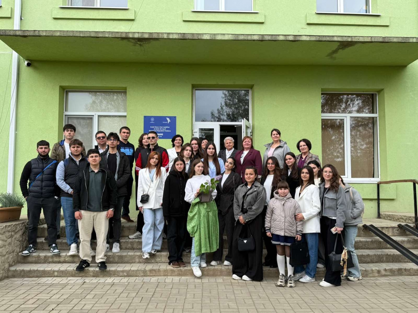 ТРАДИЦИИ, КУЛЬТУРА, ЯЗЫК: школьное партнёрство набирает силу